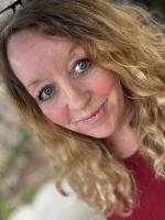 UK Based advisor available to chat